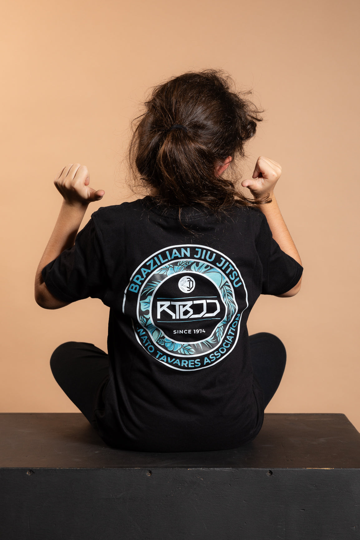 RT KIDS T SHIRT BLACK & GREEN